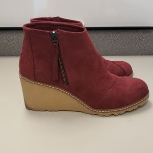 Toms Wedges